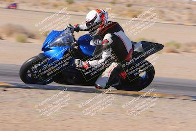 media/Dec-10-2023-SoCal Trackdays (Sun) [[0ce70f5433]]/Turn 9 Inside Set 2 (1115am)/